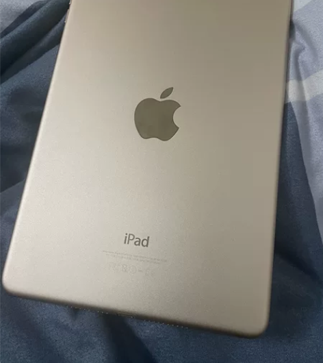 个人卖家出美版ipadmini4 没有包装...