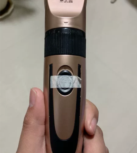 理发器，充电式，9.9成新，只用了一次 感...