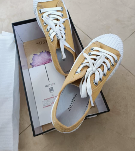 王小毒饼干鞋帆布鞋33码小码小脚全新 材质...