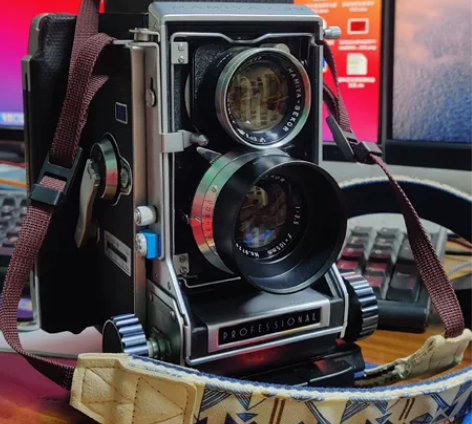 缺钱，玛米亚 mamiya C33，钢铁火...