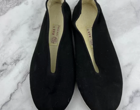 45码老美华正品布鞋 骆驼鞍 感兴趣的话点...