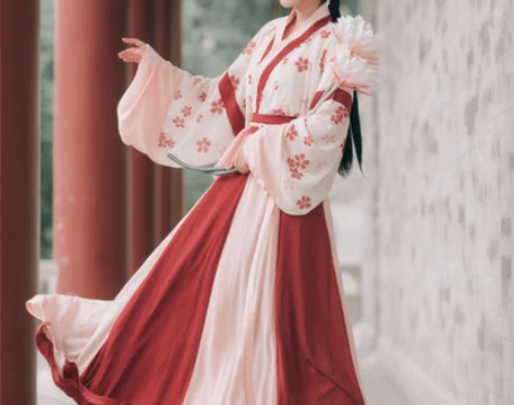 小樱花 青梅嗅传统汉服 女晋制襦裙5.5米...