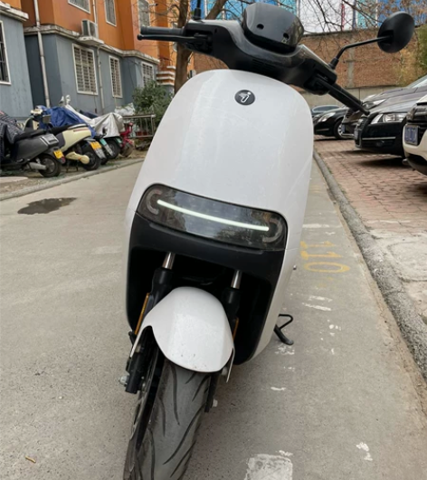 九号e125  单电 ，新车1.2w，目前...