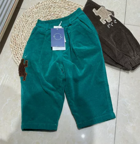 小怪兽大家不会搭配的,可以小红书攻略 绿色...