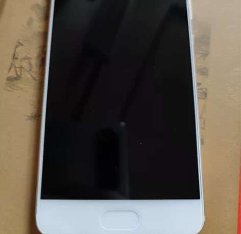 华为p10p 自用,除了电池有些不耐用,其...