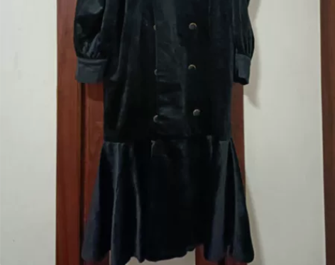 金丝绒鱼尾裙，仅试穿，我穿太紧了裙子，能穿...