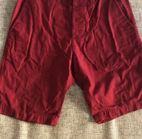 ?H##amp；amp；M男士酒红色短裤H...