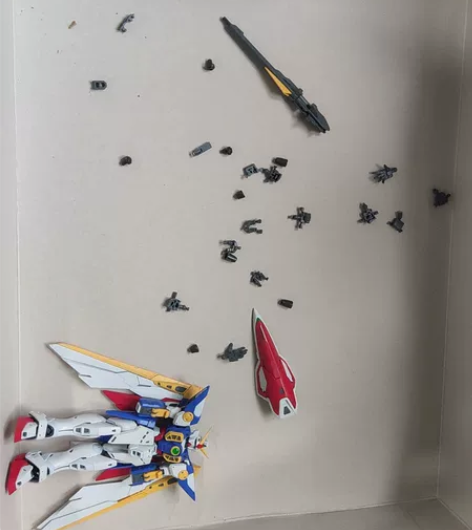 万代rg tv飞翼 5模型情况，如图所示，...