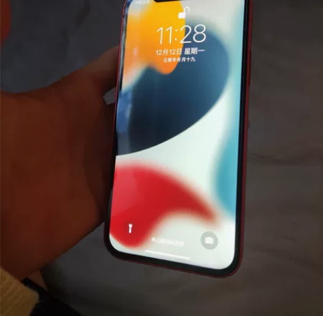 苹果12红色128g 电池83四周无明显磕...