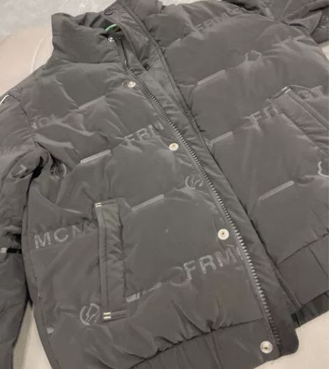 2022款冬季男士无帽羽绒服 防水面料 精...