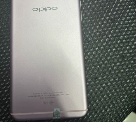 oppo R 9m内存64 G小花一点点，...