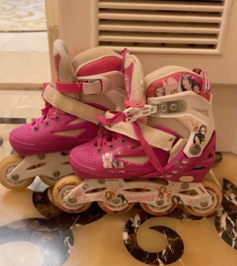 溜冰鞋30-33码 感兴趣的话点“我想要”...