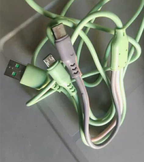 包邮高质量三合一数据线快充一拖三充电线三头...