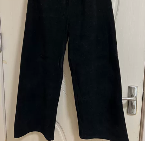 黑色加绒阔腿裤 穿过几次 喜欢就拍不退不换