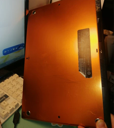 清华同方U410的C壳和D壳，包邮， ，，...