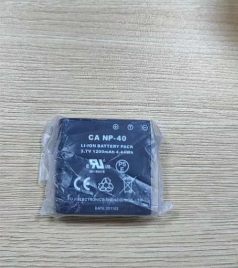 交单剩下几十套NP40电池 充电器 简包 ...