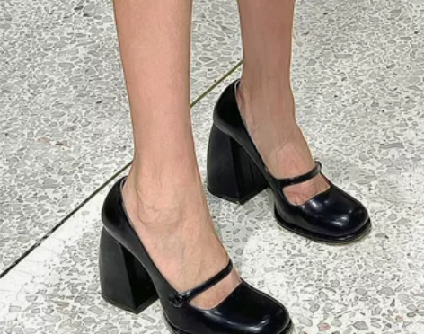 玛丽珍鞋女超高跟圆头复古绸缎2022新款早...