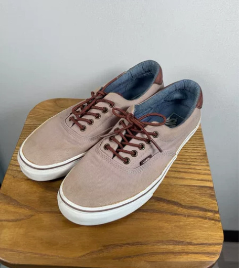 vans 板鞋 具体型号不记得了也没有鞋盒...