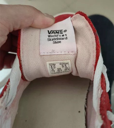 Vans 40.5 大红色 低帮 9新 原...