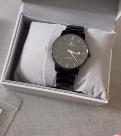 正品天王手表，别人送的，就试戴过，不适合自...