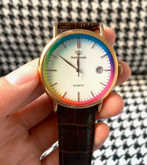 ?全新天王正品简约休闲气质石英腕表，男女情...