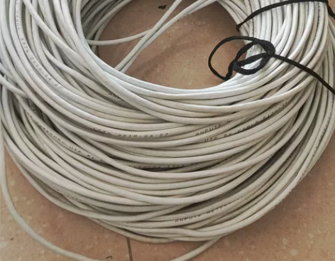 网线，估计100多米 感兴趣的话点“我想要...