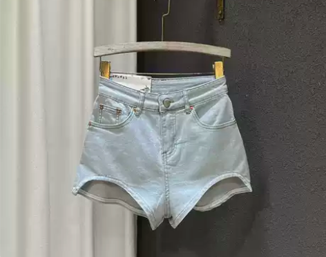 辣妹性感显腿长黑色牛仔短裤女新款高腰显瘦不...