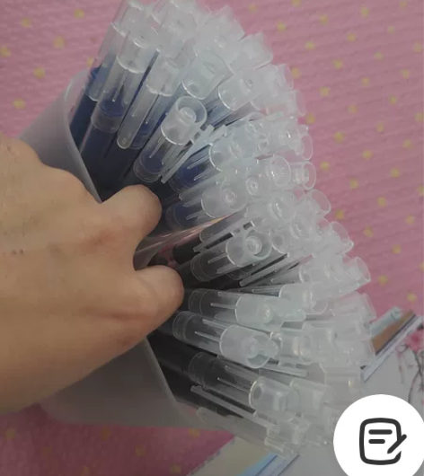 中性笔50支！送两个笔筒，19包邮 感兴趣...