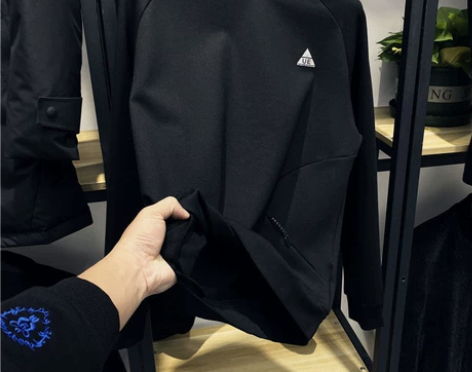 不对称的设计感外贸男装剪标尾货套头卫衣男春...