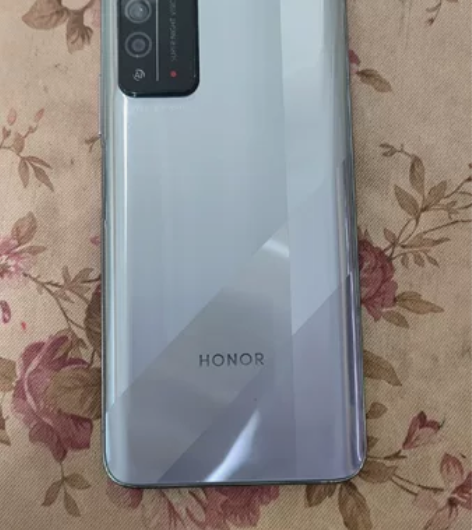 荣耀10x 6+128g 出手原因：上大学...