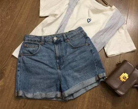 HM女装高腰牛仔短裤女新款小众设计感高街潮...