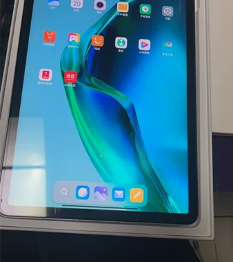 小米平板5。6+256，触控笔 包装壳，箱...