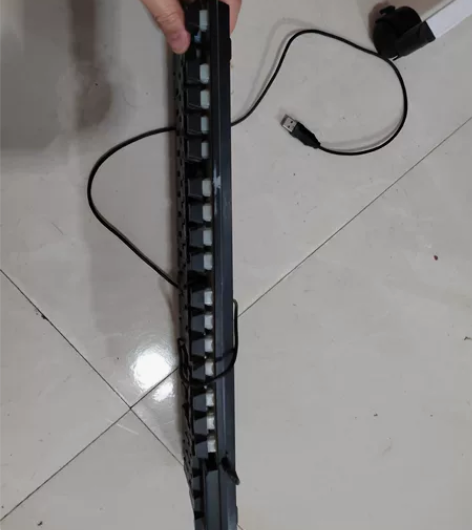 电脑有线键盘，可以正常使用，偏远地区不包邮...