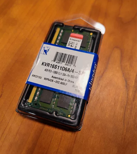 全新未拆封包邮，金士顿4G DDR3 16...