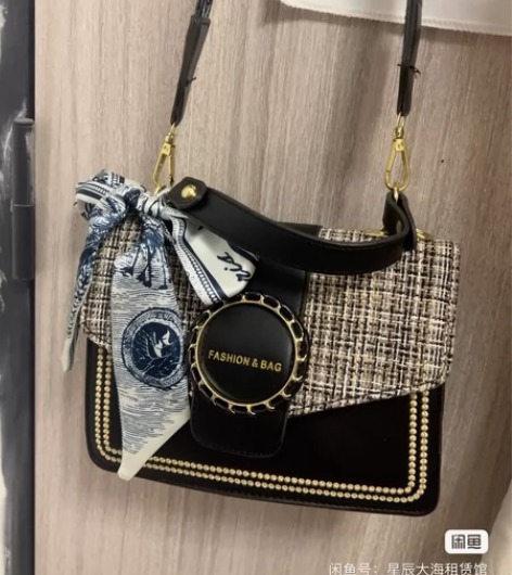 小包包女包2022新款潮百搭宽带斜挎包格子...