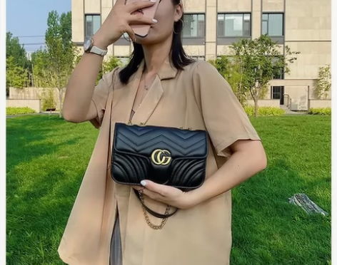 清仓，日式 冬 斜跨包女2021新款真皮质感单肩斜跨女包大容...