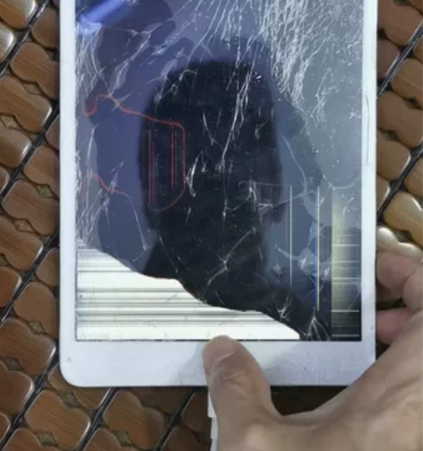 IPAD mini2 a1489摔机屏坏，...