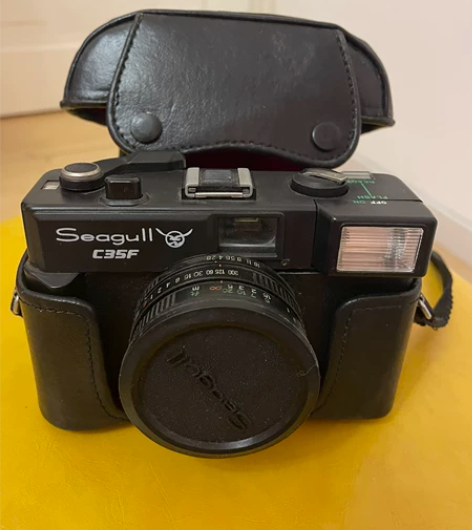 8成新，海鸥牌照相机，功能齐全，适合收藏！...