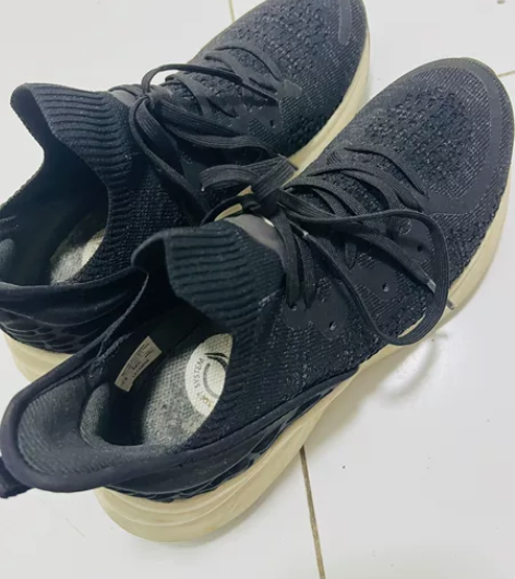 李宁运动鞋 女士慢跑鞋。防滑耐磨 李宁的鞋...