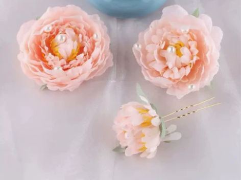 发饰太多了，现出玉露牡丹三件套（香槟色）+...