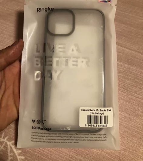 苹果13，Ringke灰边保护壳。手机卖了...