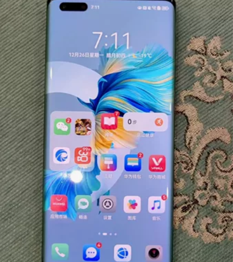 华为MATE40PRO8+128,轻微使用...