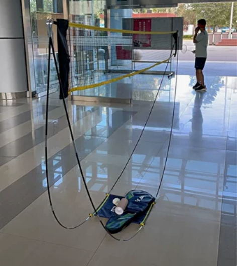 迪卡侬同款羽毛球网架标准便携式简易折叠可移...