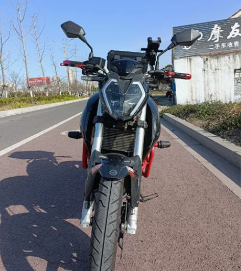 20年贝纳利小迅龙，手续齐全，带铝合金尾箱...