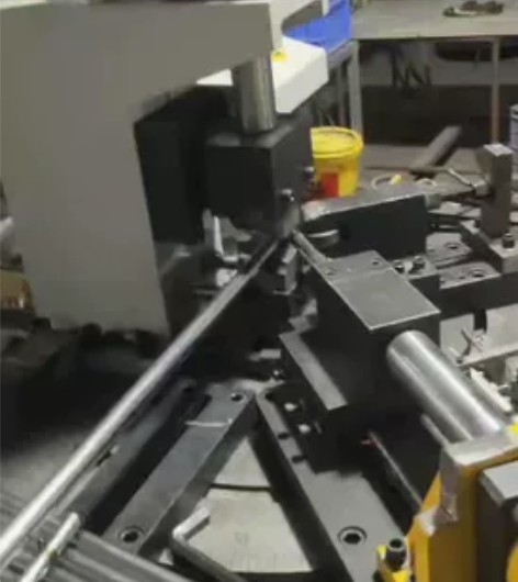 豪爵UHR150后尾架。铝合金材质。欢迎联...