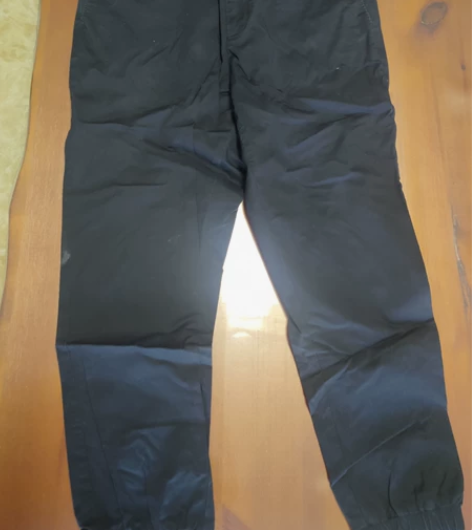 男款休闲裤 感兴趣的话点“我想要”和我私聊...