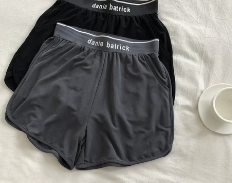 铜氨丝短裤女宽松2020韩版新版高腰休闲字...