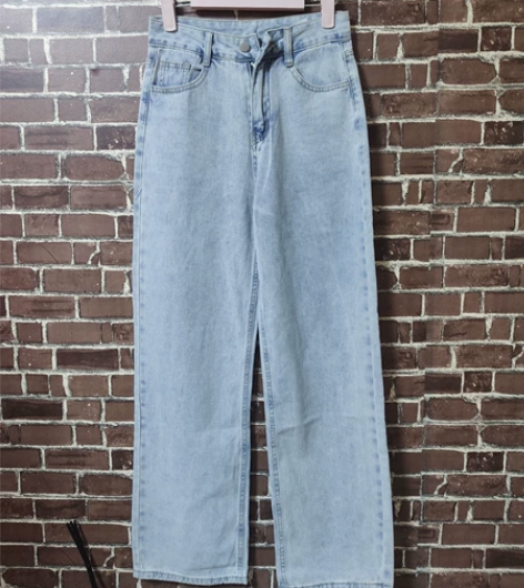 全新阔腿直筒牛仔裤 26码 包邮 扣眼未开