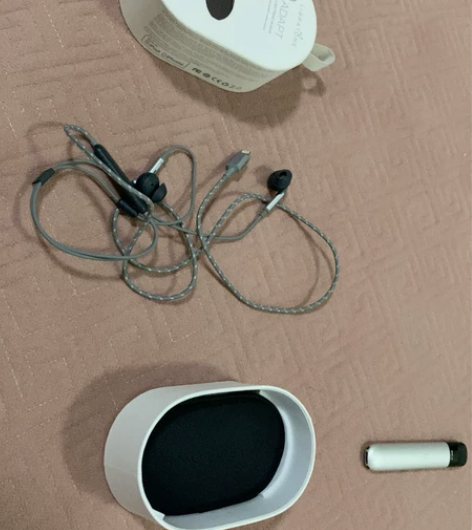 libratone Q 半入耳式ANC有线...