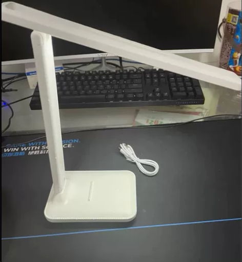 便宜处理20个led全新学习灯，usb充电...